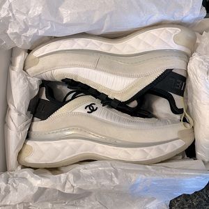 Authentic Chanel Sneakers 38EU